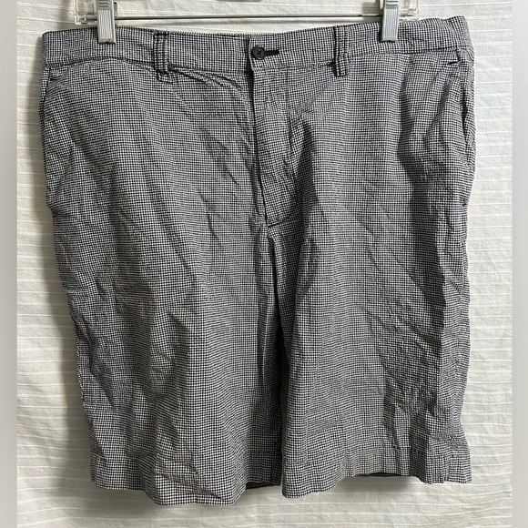 Michael Kors Grey Mens Chino Shorts 10 Inch Inseam Size 36 - Picture 1 of 6